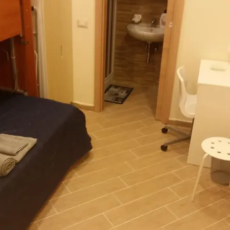 לינה וארוחת בוקר Residenza Il Castello נאפולי