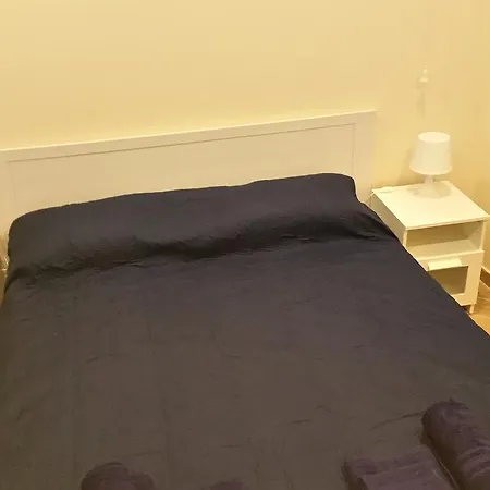 Residenza Il Castello לינה וארוחת בוקר נאפולי