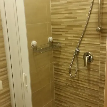 Residenza Il Castello לינה וארוחת בוקר *